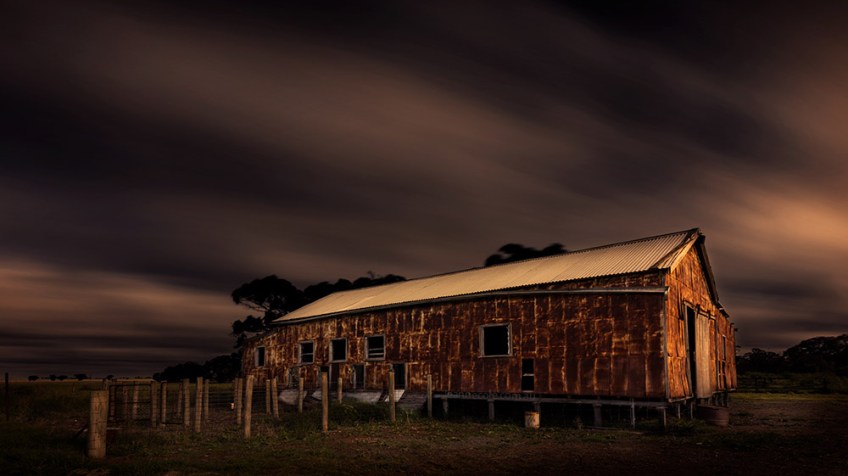 shearing-shed-woomelang-long-exposure-1.jpg