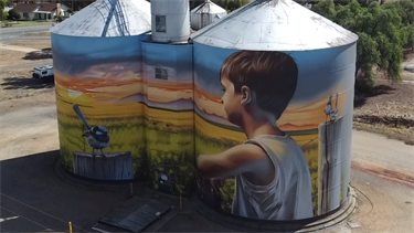 Rupanyup Silo Art - 2025